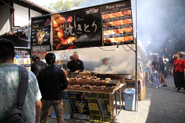 アルバム|平尾八幡宮奉納秋祭り|ひらぐらフェスティバル|平尾商工連合会 平尾エリアからお店が出店|平尾八幡宮奉納秋祭り|ひらぐらフェスティバル